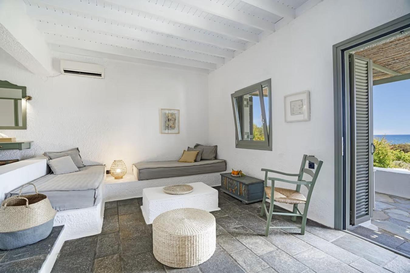 Niriides Resort Гитио Екстериор снимка